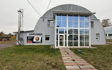 Почему купить мебельную и дверную фурнитуру оптом лучше от первого поставщика с доставкой по Беларуси